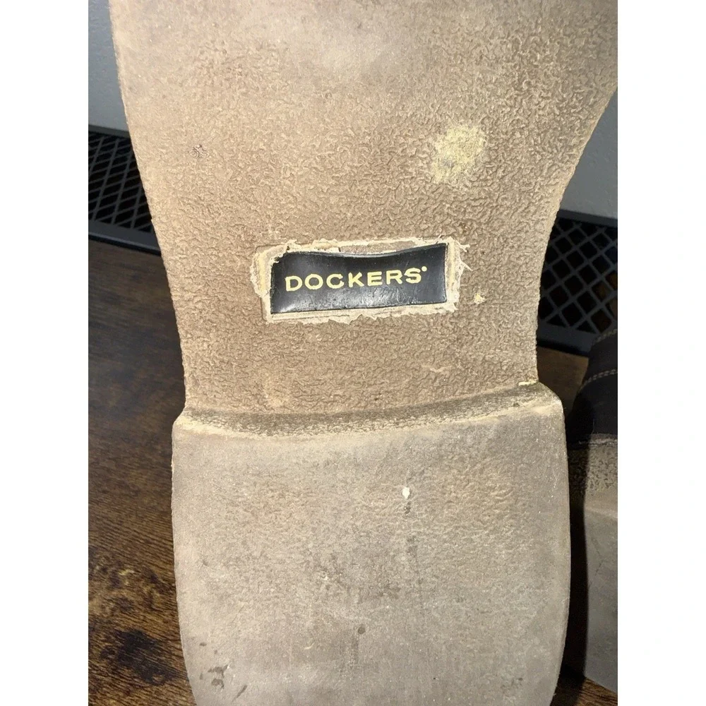 Dockers comfortable versatile